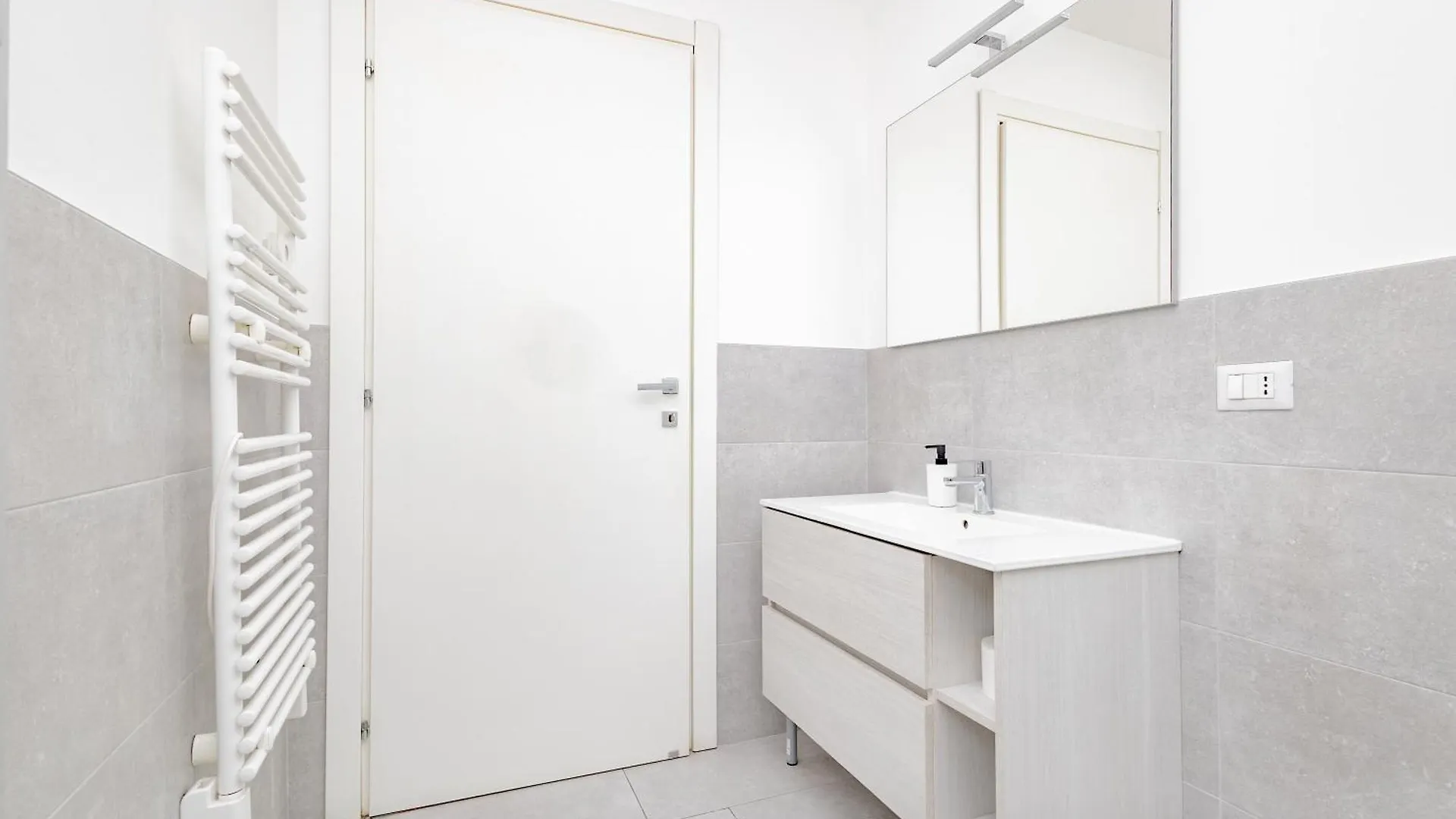 Apartment T21 Home Bergamo